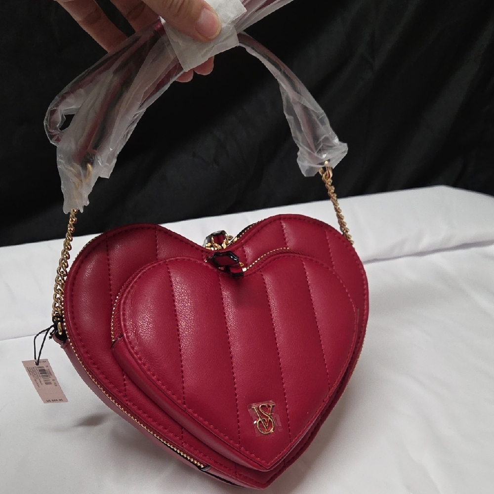 VS Red Heart-Shaped Quilted Bag